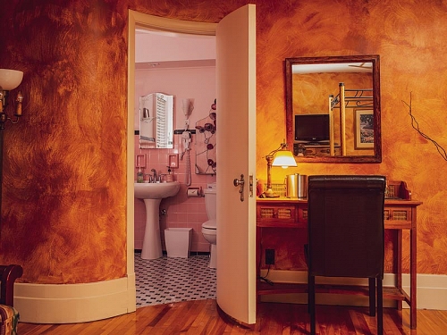Bureau de la chambre La Maîtresse de l'Auberge du Chemin Faisant